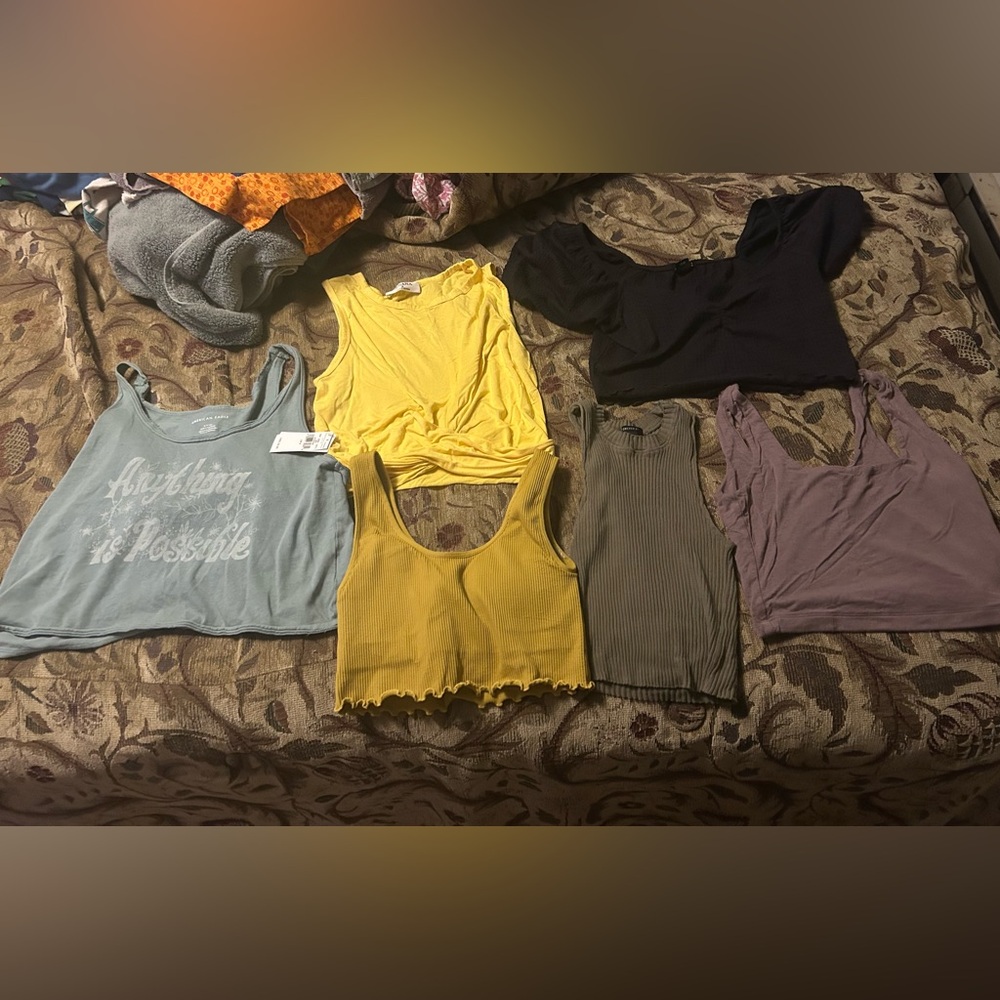 Nwt & nwot 6 piece crop tank top bundle